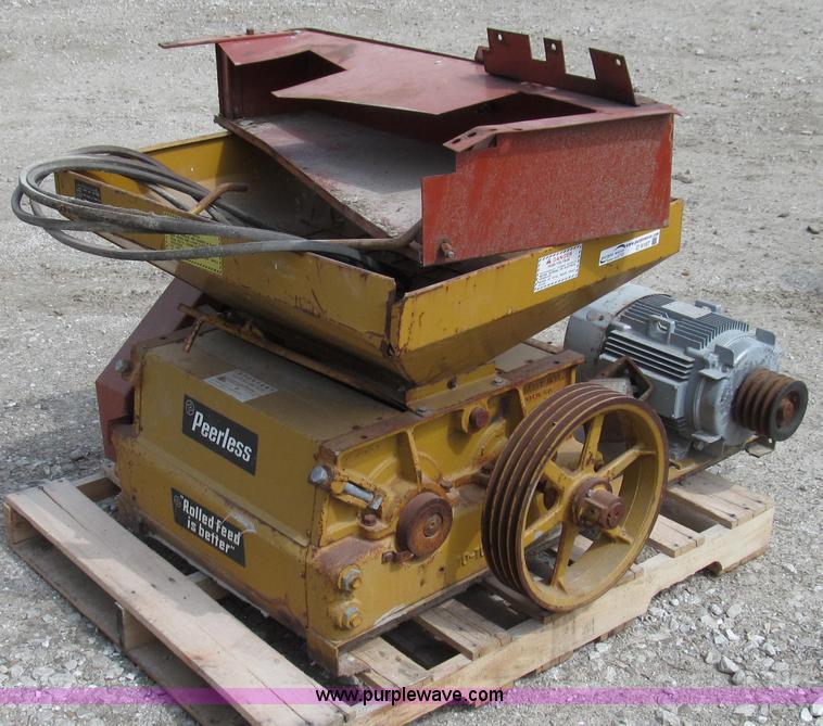 image for item O9167 Peerless 2001 roller mill