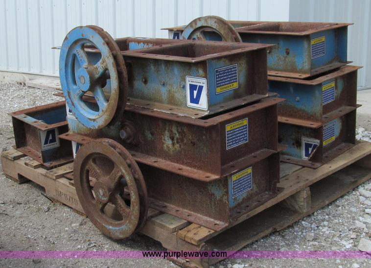 image for item O9169 (7) Able roller bin gates