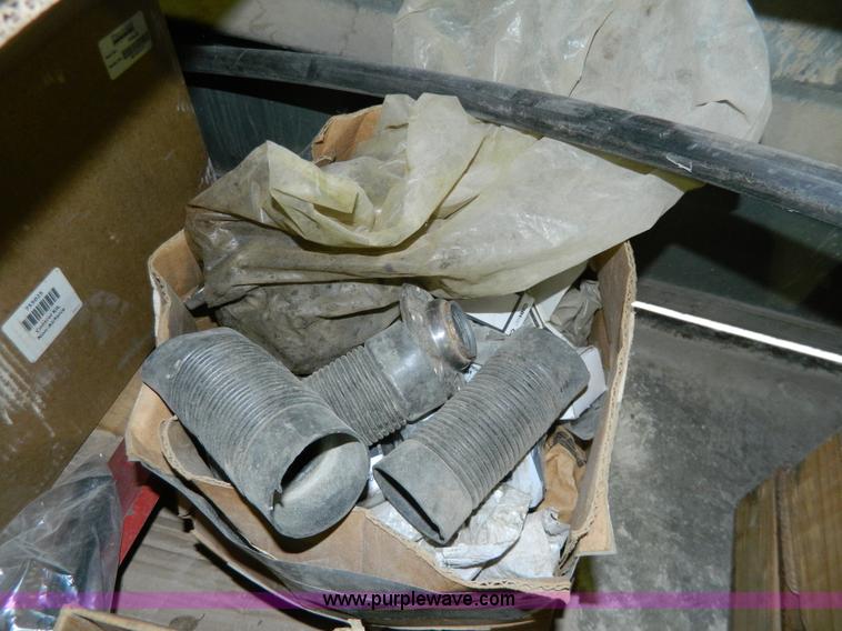 image for item W9018 Assorted Case IH 950 to 955 planter parts