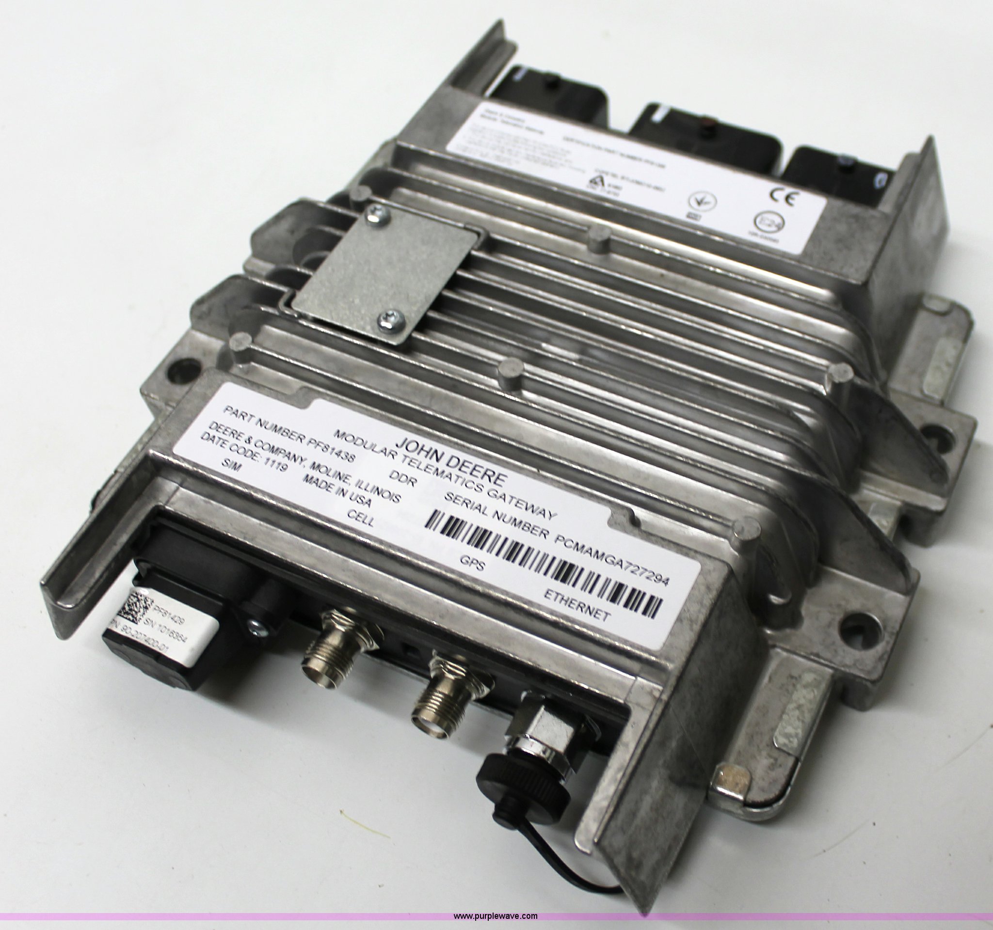 John Deere Modular Telematics gateway and satellite module in Mitchell ...