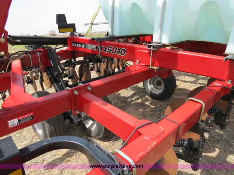 image for item B4710 2008 Case IH NTX5310 DMI strip-till Nutri tiller