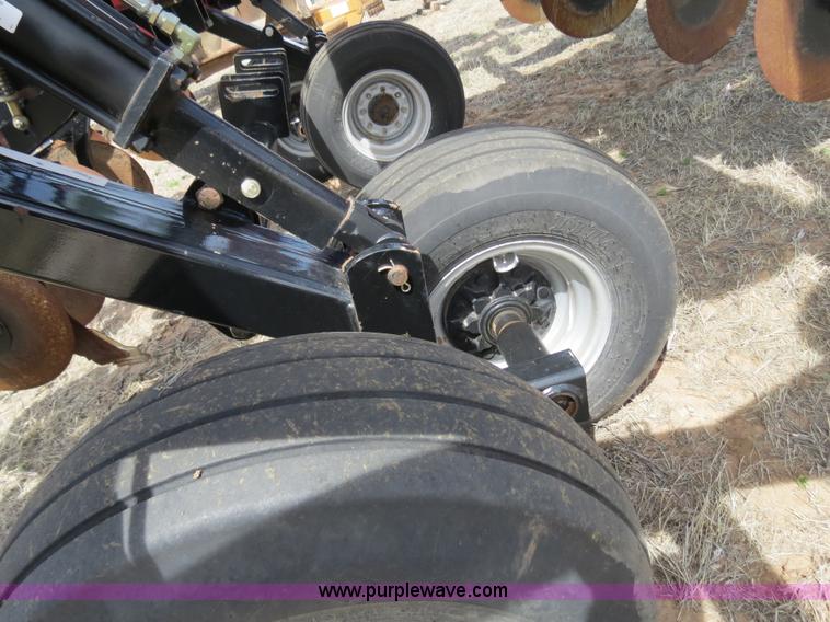 image for item B4710 2008 Case IH NTX5310 DMI strip-till Nutri tiller