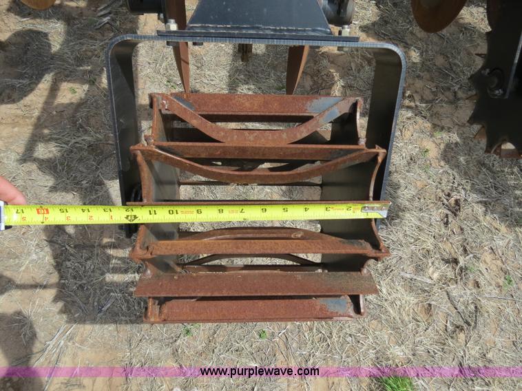 image for item B4710 2008 Case IH NTX5310 DMI strip-till Nutri tiller