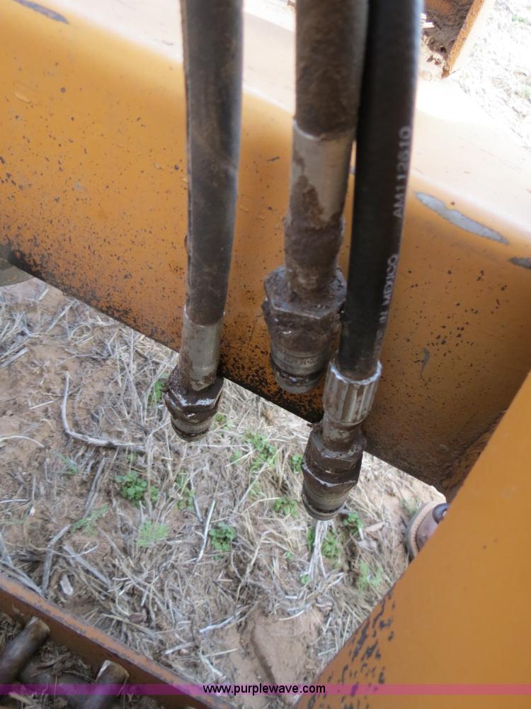 image for item B4711 2007 Woods 3240 20' bat wing rotary mower