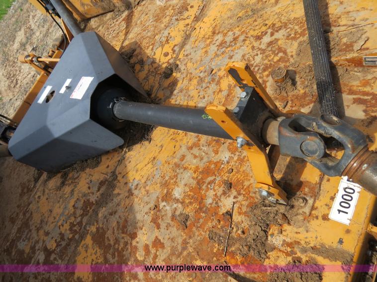 image for item B4711 2007 Woods 3240 20' bat wing rotary mower