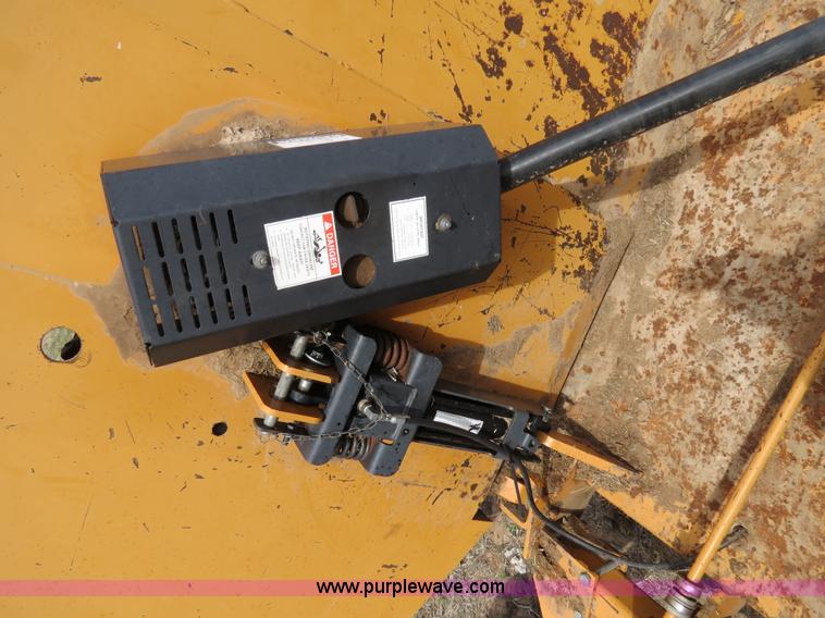 image for item B4711 2007 Woods 3240 20' bat wing rotary mower