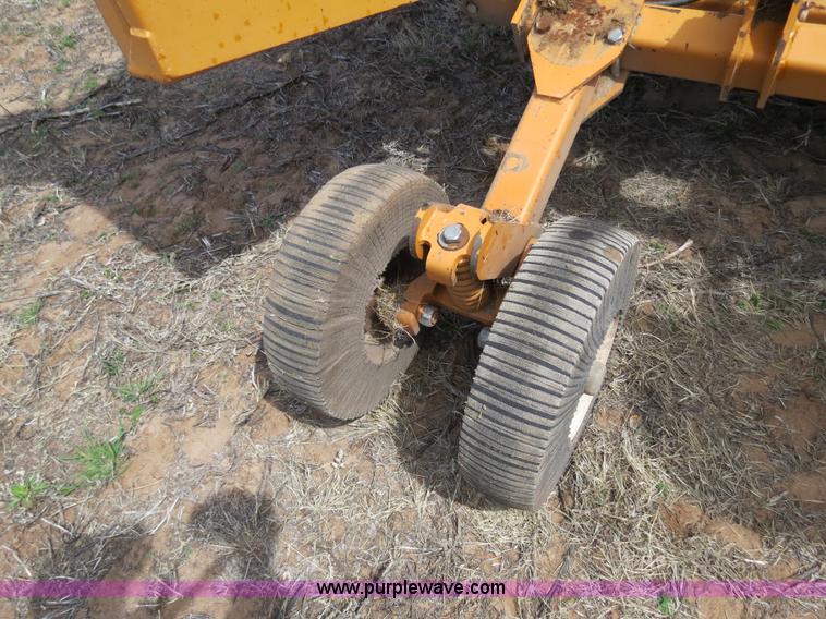 image for item B4711 2007 Woods 3240 20' bat wing rotary mower