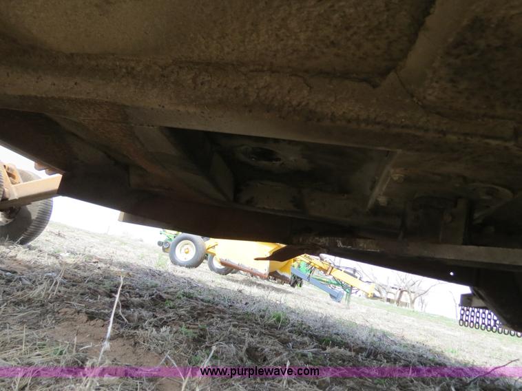 image for item B4711 2007 Woods 3240 20' bat wing rotary mower