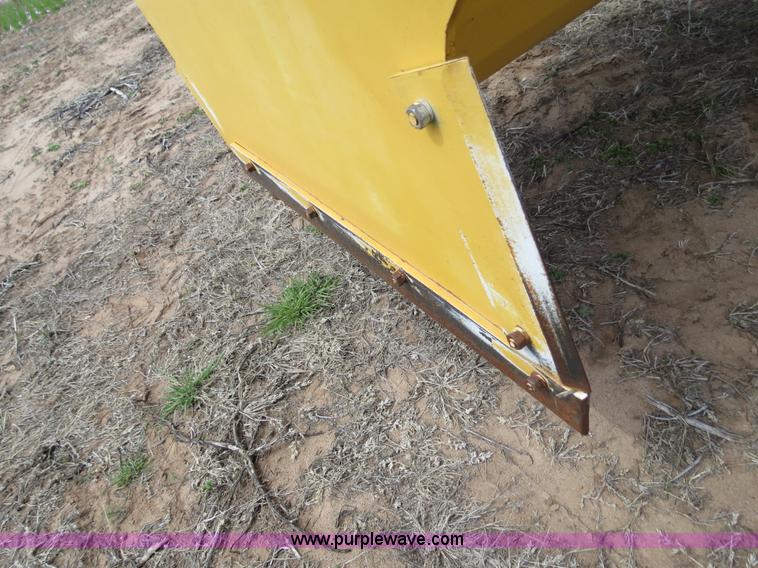 image for item B4712 Buffalo 12' hydraulic pull type box blade