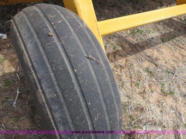 image for item B4712 Buffalo 12' hydraulic pull type box blade