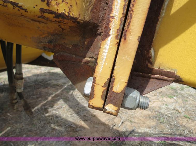 image for item B4712 Buffalo 12' hydraulic pull type box blade