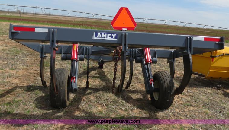 image for item B4713 2011 Laney double frame seven shank ripper