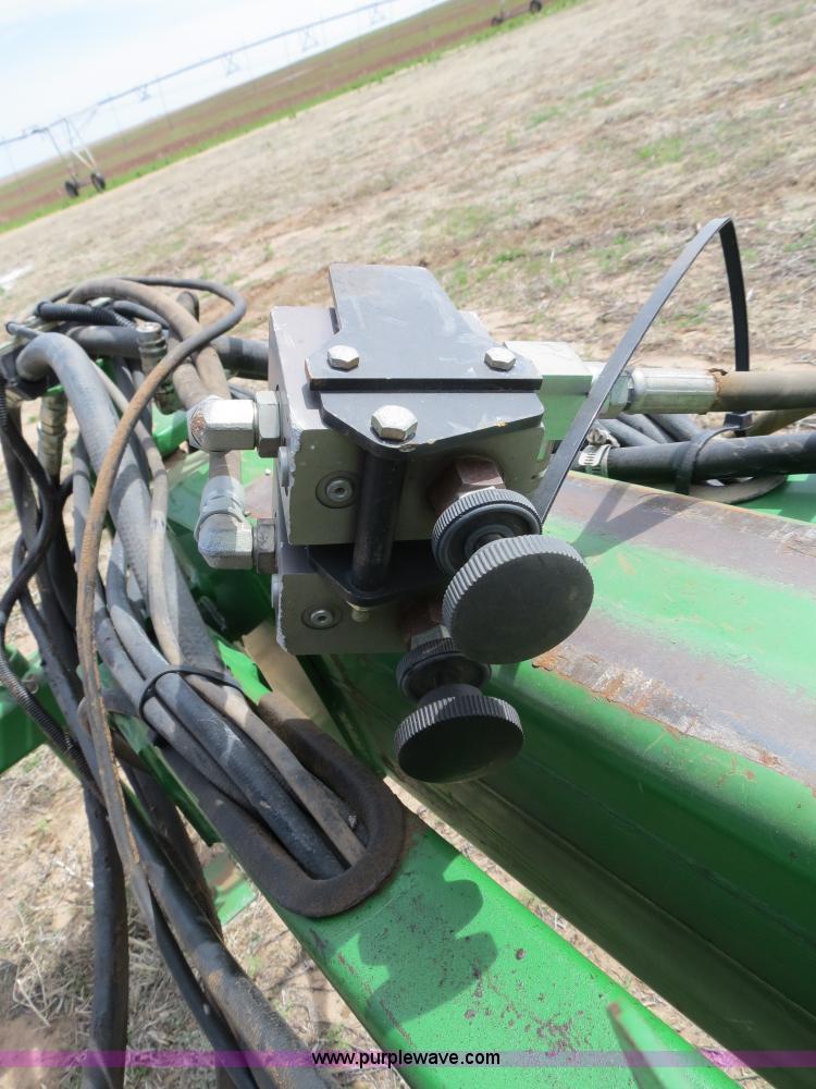 image for item B4714 2002 John Deere 1770 Conservation planter