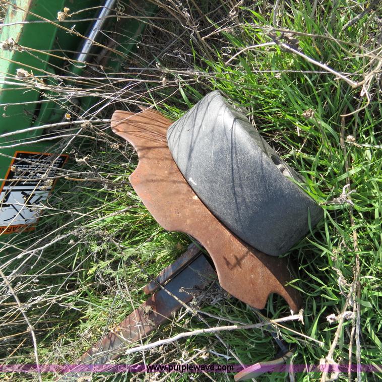 image for item B4714 2002 John Deere 1770 Conservation planter