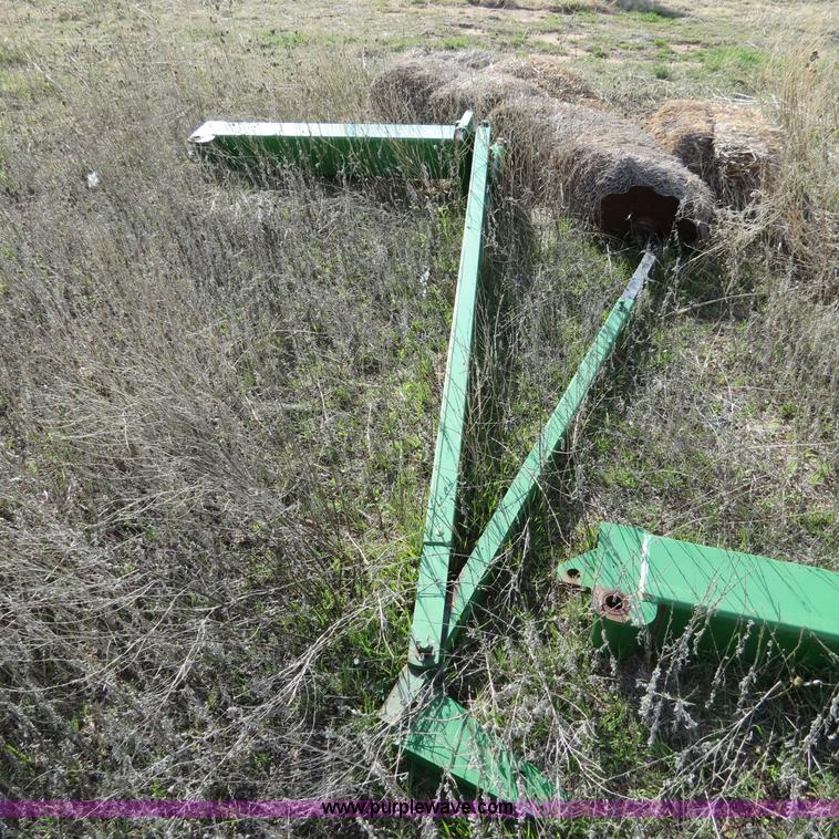 image for item B4714 2002 John Deere 1770 Conservation planter