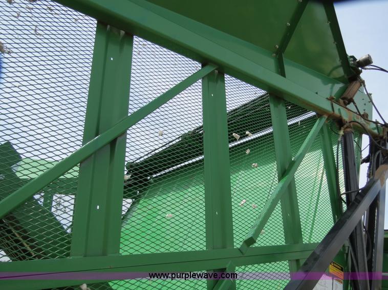 image for item B4715 2006 CrustBuster boll buggy