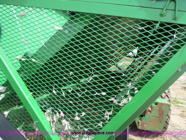 image for item B4715 2006 CrustBuster boll buggy