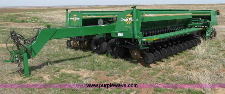 image for item B4718 2003 Great Plains 3S-4000 drill