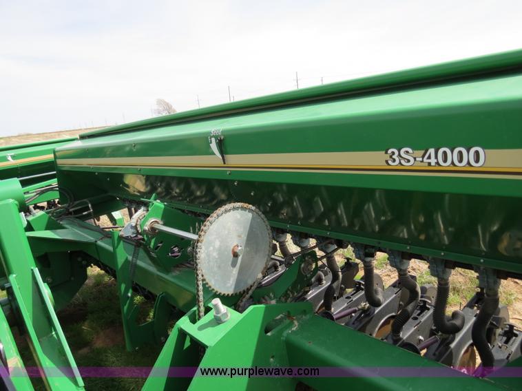 image for item B4718 2003 Great Plains 3S-4000 drill