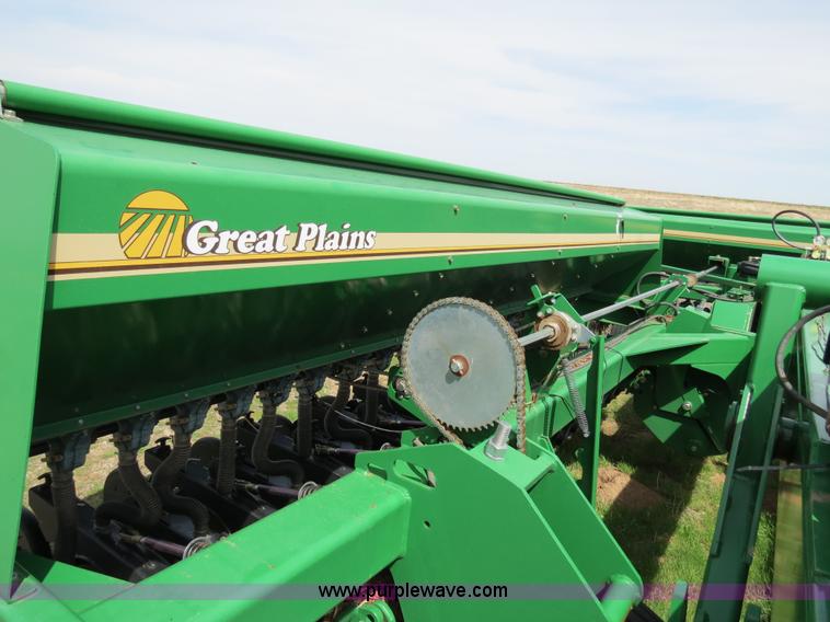 image for item B4718 2003 Great Plains 3S-4000 drill