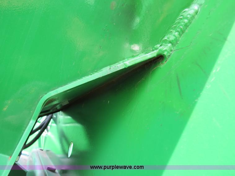 image for item B4718 2003 Great Plains 3S-4000 drill