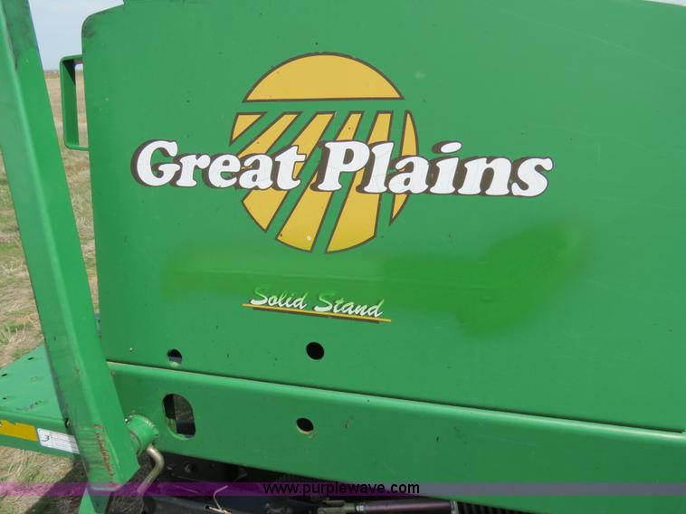 image for item B4718 2003 Great Plains 3S-4000 drill