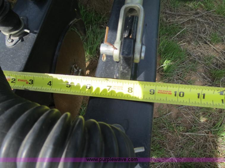 image for item B4718 2003 Great Plains 3S-4000 drill