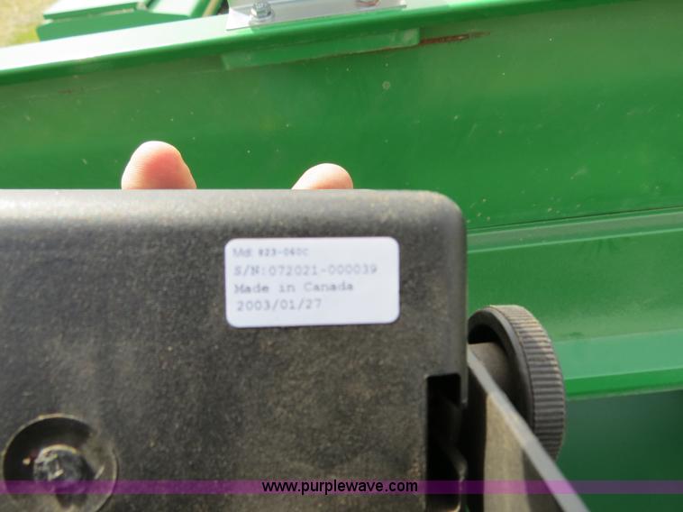 image for item B4718 2003 Great Plains 3S-4000 drill