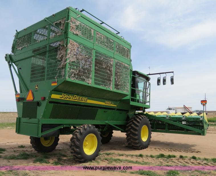 image for item B4719 2007 John Deere 7460 8R30 cotton stripper