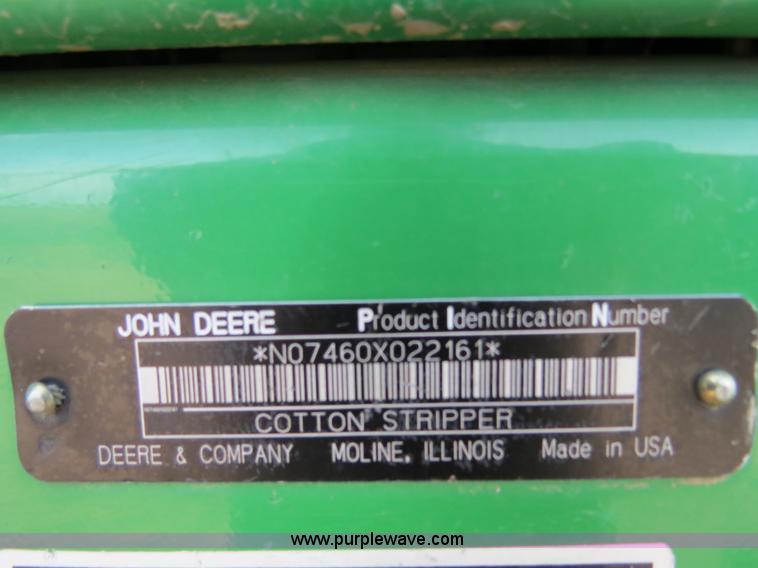 image for item B4719 2007 John Deere 7460 8R30 cotton stripper