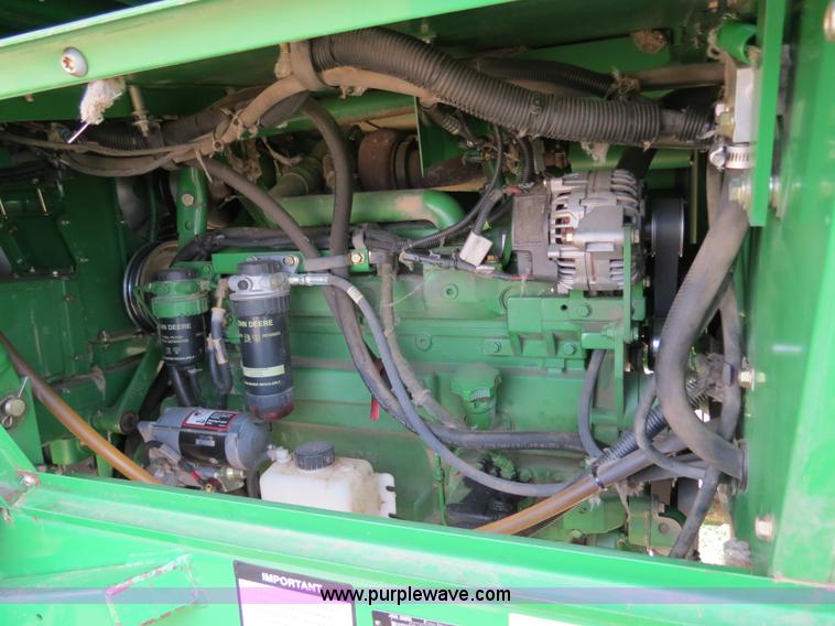 image for item B4719 2007 John Deere 7460 8R30 cotton stripper