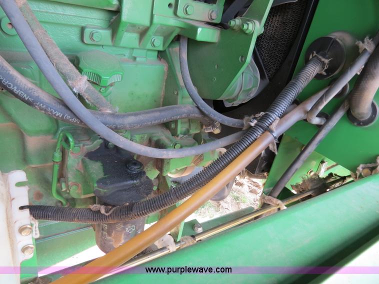image for item B4719 2007 John Deere 7460 8R30 cotton stripper