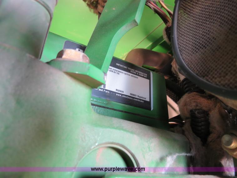 image for item B4719 2007 John Deere 7460 8R30 cotton stripper