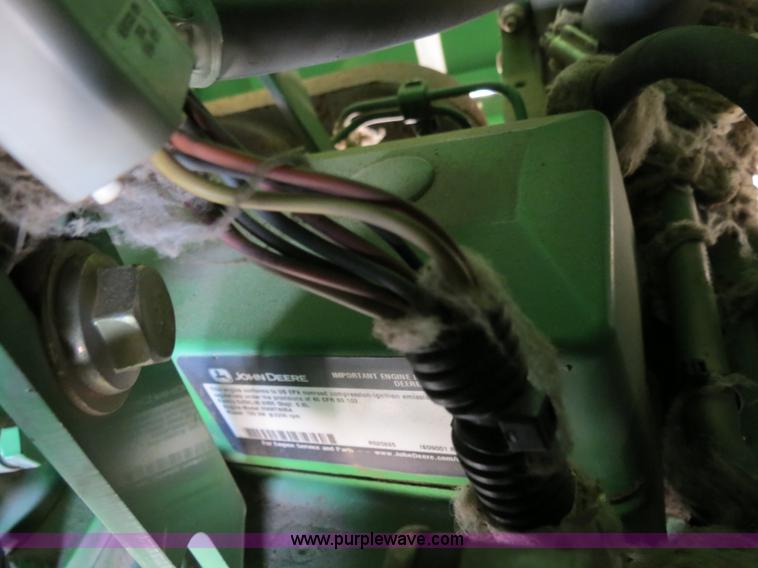 image for item B4719 2007 John Deere 7460 8R30 cotton stripper