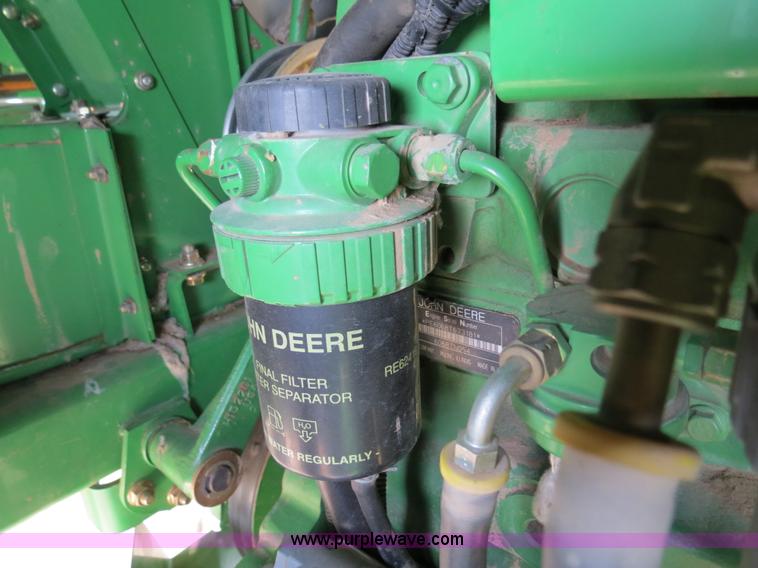 image for item B4719 2007 John Deere 7460 8R30 cotton stripper