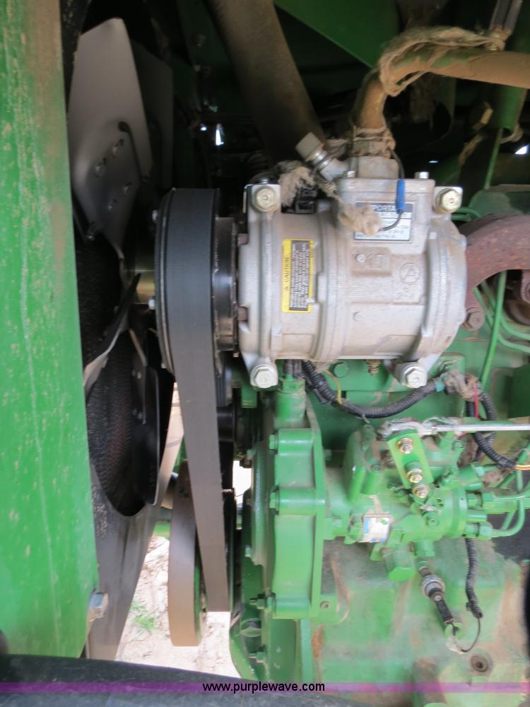 image for item B4719 2007 John Deere 7460 8R30 cotton stripper