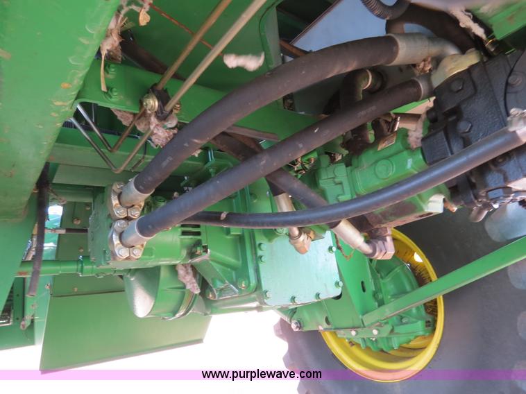 image for item B4719 2007 John Deere 7460 8R30 cotton stripper