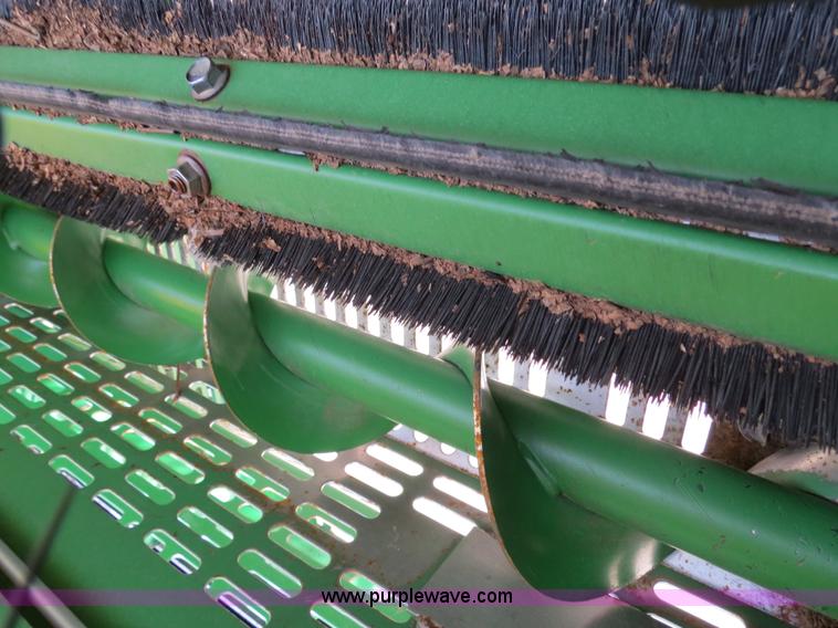 image for item B4719 2007 John Deere 7460 8R30 cotton stripper