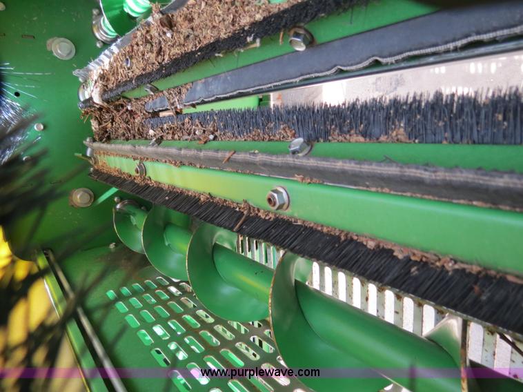 image for item B4719 2007 John Deere 7460 8R30 cotton stripper