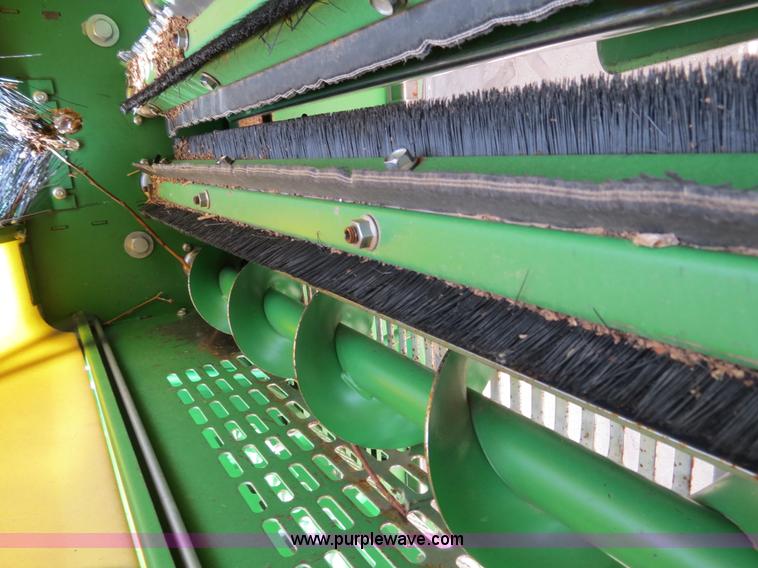 image for item B4719 2007 John Deere 7460 8R30 cotton stripper