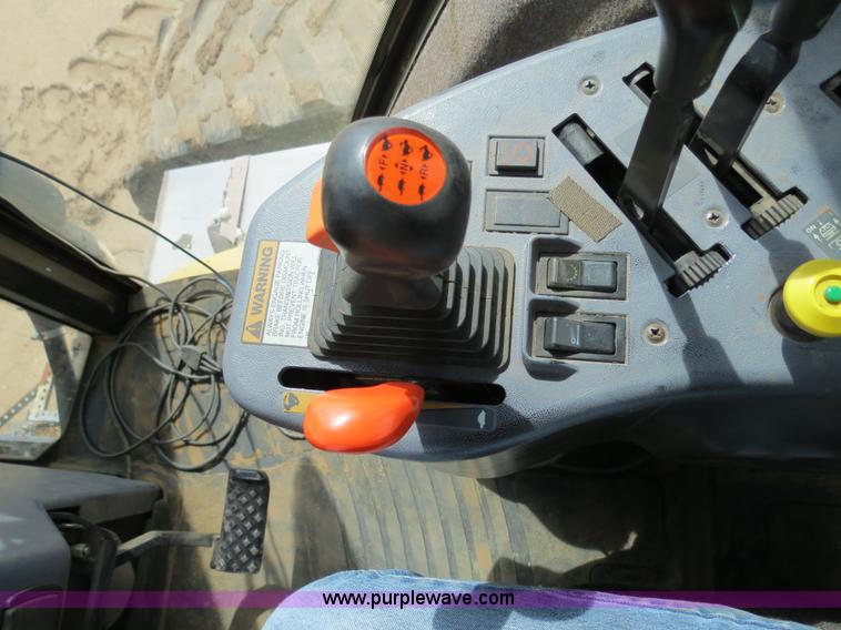 image for item B4720 1998 Caterpillar Challenger 55 tractor