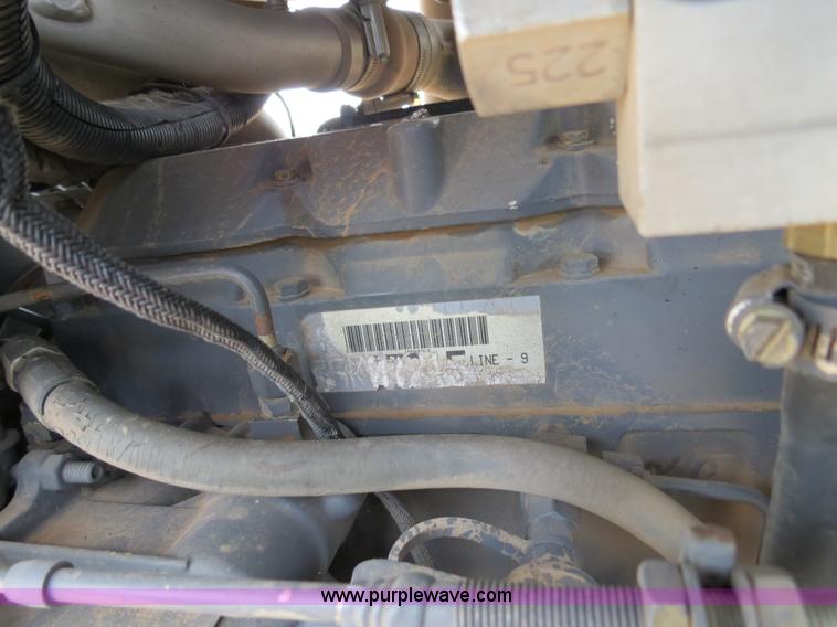 image for item B4720 1998 Caterpillar Challenger 55 tractor