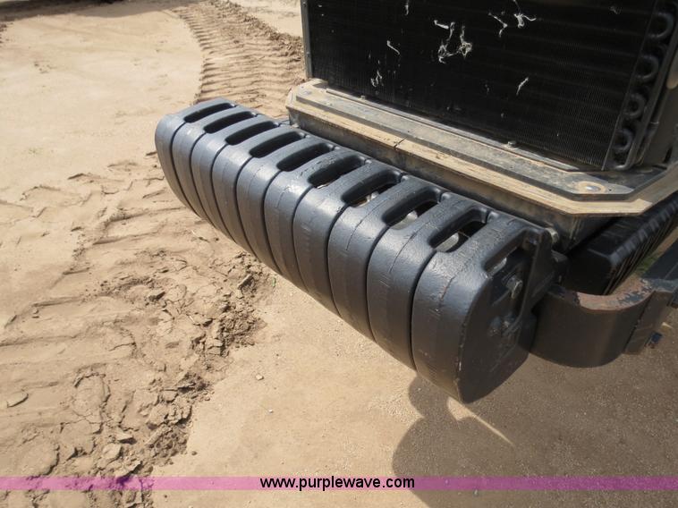 image for item B4720 1998 Caterpillar Challenger 55 tractor