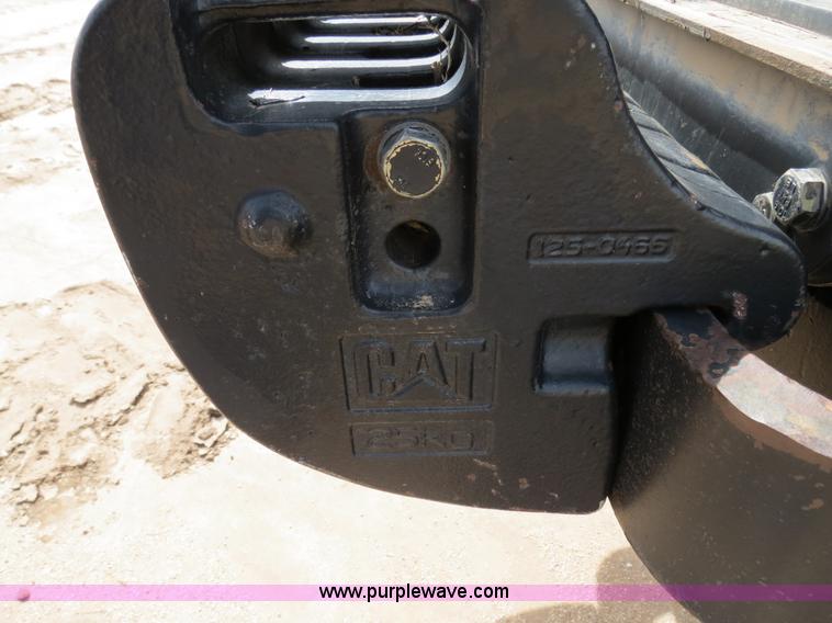 image for item B4720 1998 Caterpillar Challenger 55 tractor