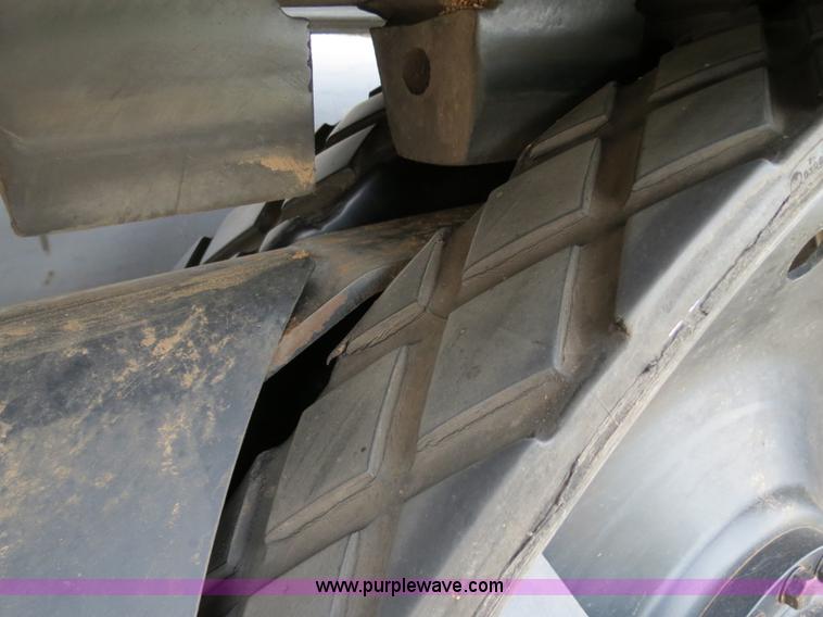 image for item B4720 1998 Caterpillar Challenger 55 tractor