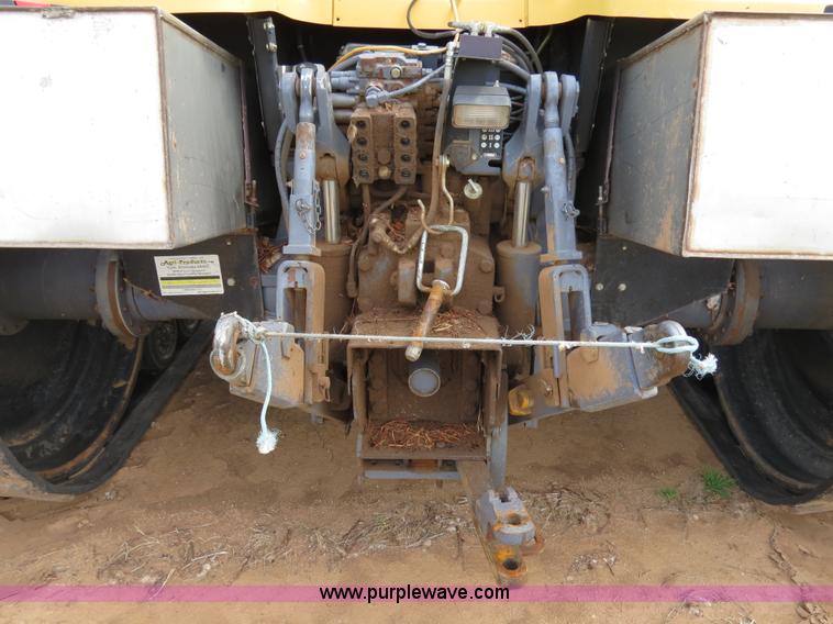 image for item B4720 1998 Caterpillar Challenger 55 tractor