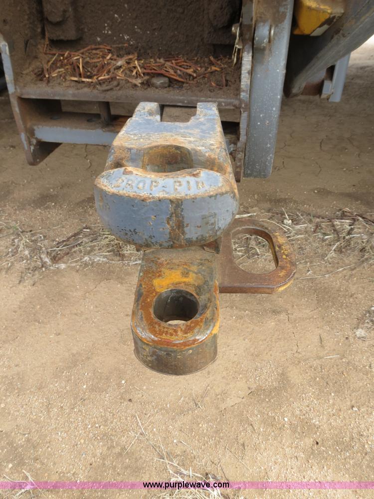 image for item B4720 1998 Caterpillar Challenger 55 tractor