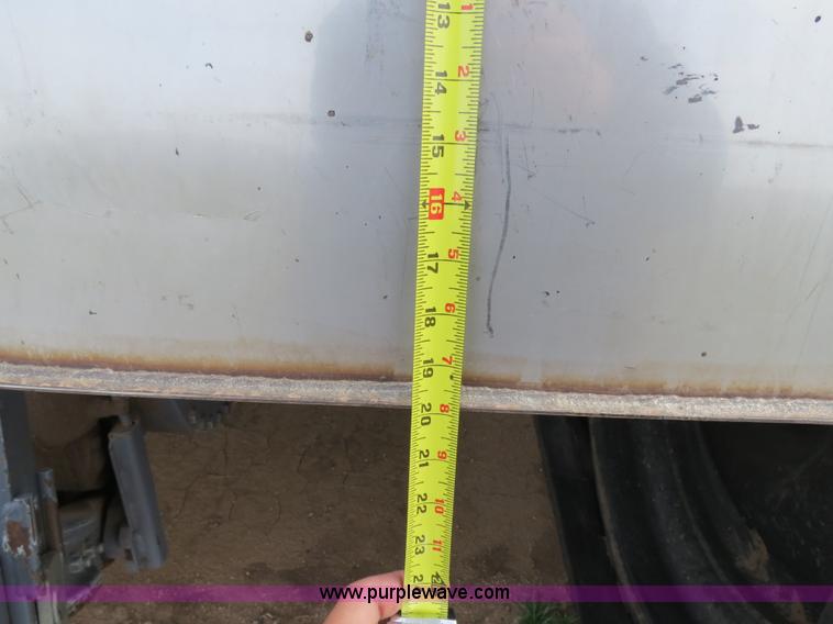 image for item B4720 1998 Caterpillar Challenger 55 tractor