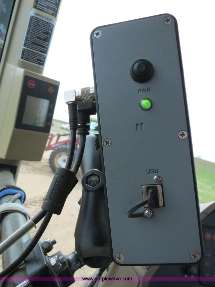 image for item B4721 1998 John Deere 8400 MFWD tractor