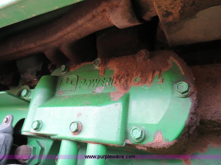 image for item B4721 1998 John Deere 8400 MFWD tractor